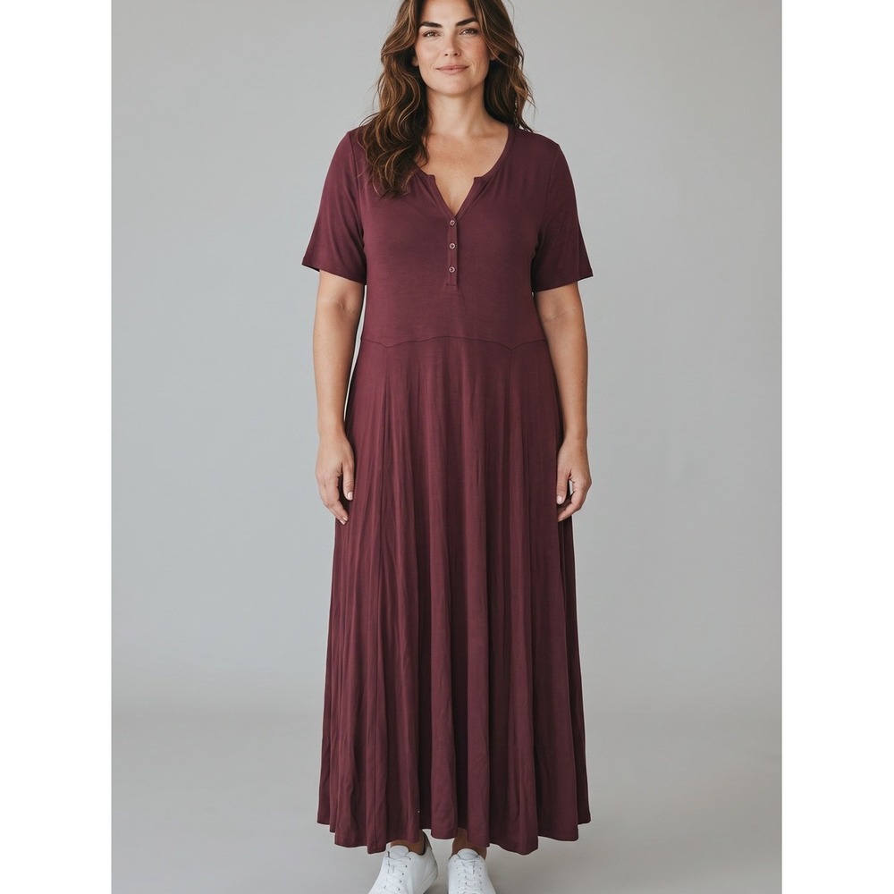torrid Burgundy Short Sleeve Maxi Dress with Button Notch